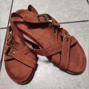 Anthroplogie leather sandal Womens Sz.8 Bohemian Hippy Kelsi Dagger Brooklyn New